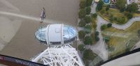 PICTURES/The London Eye/t_Pod9.jpg